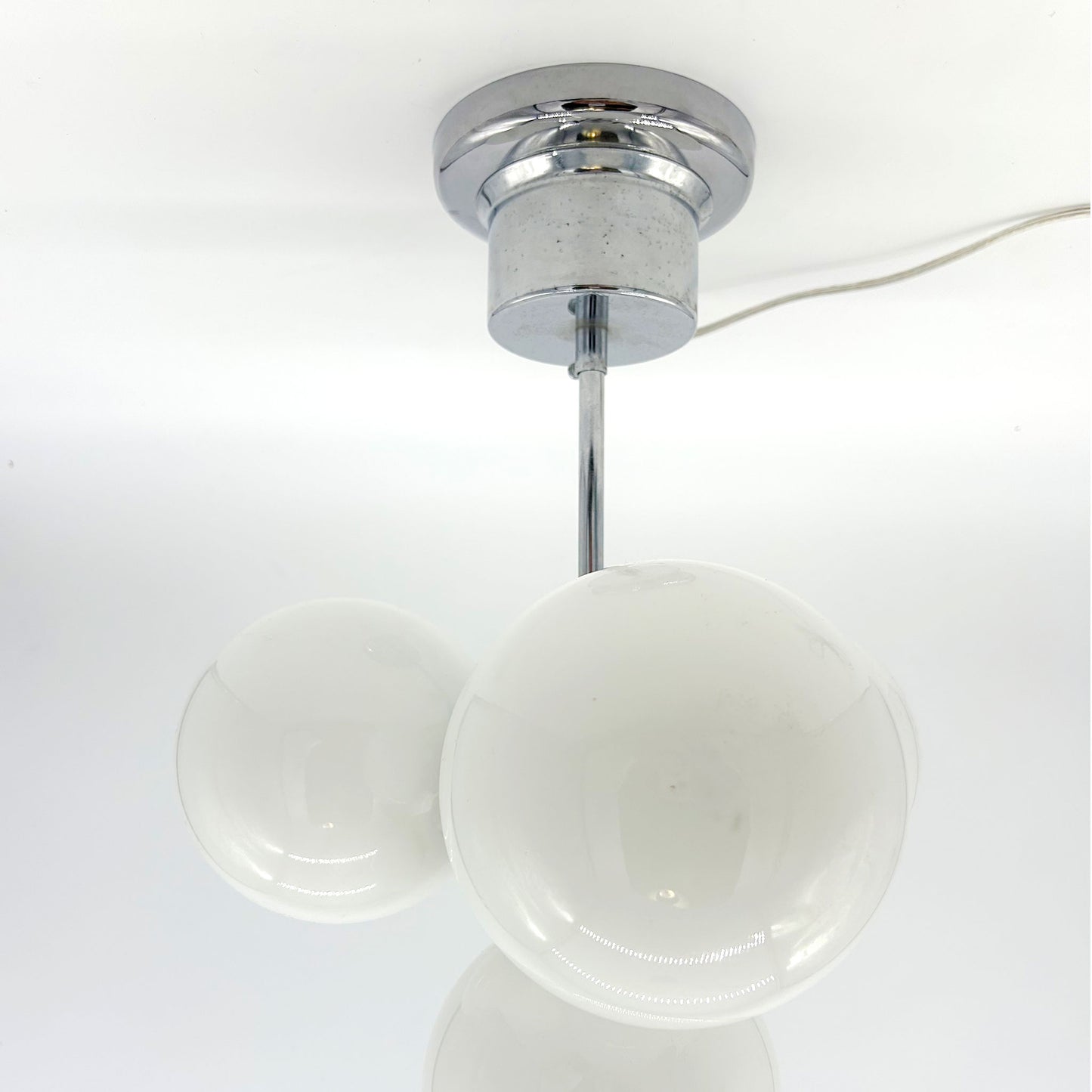 wiring view of Chrome Sputnik Pendant Lamp with Opaline Glass