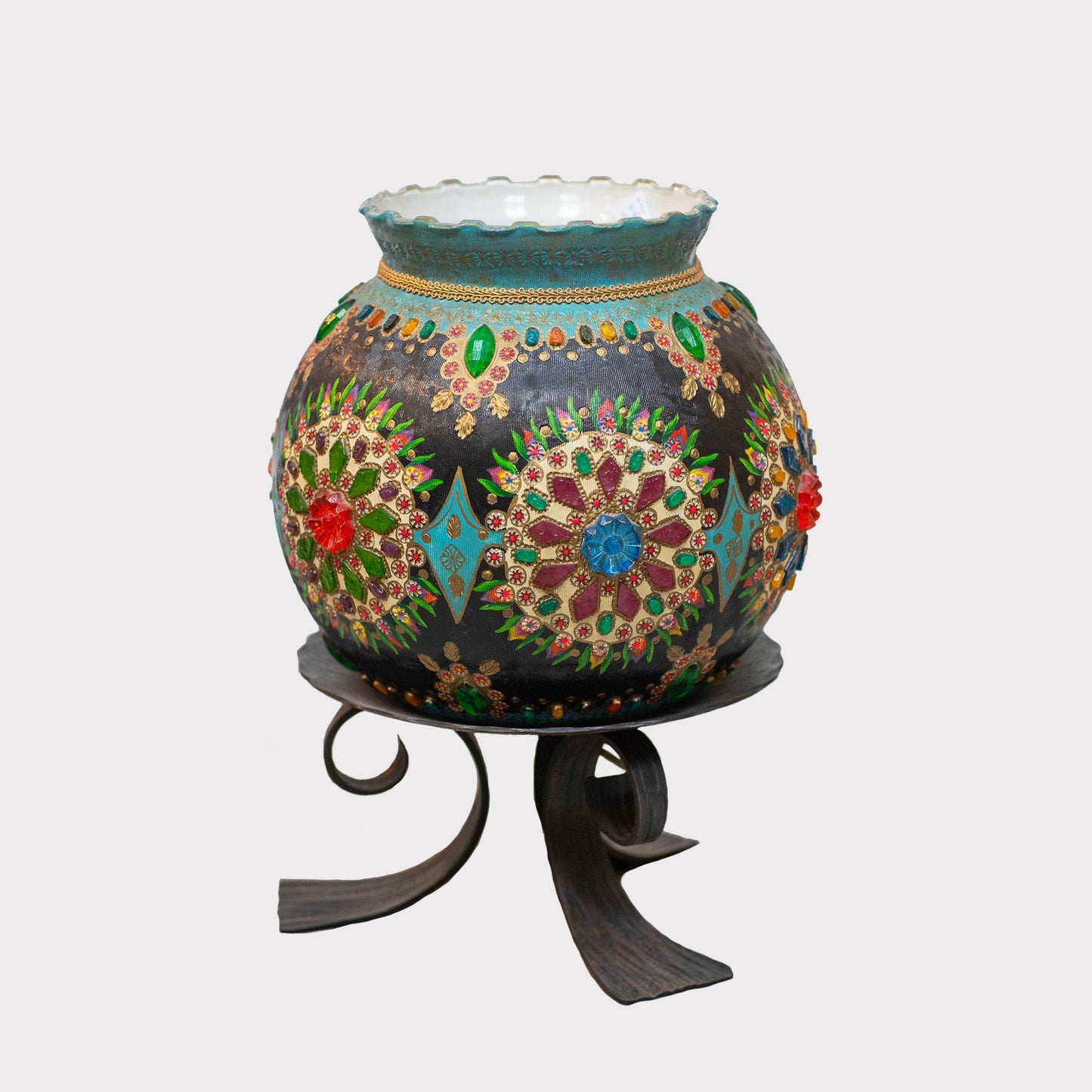 Colorful Boho Table Lamp with Metal Stand